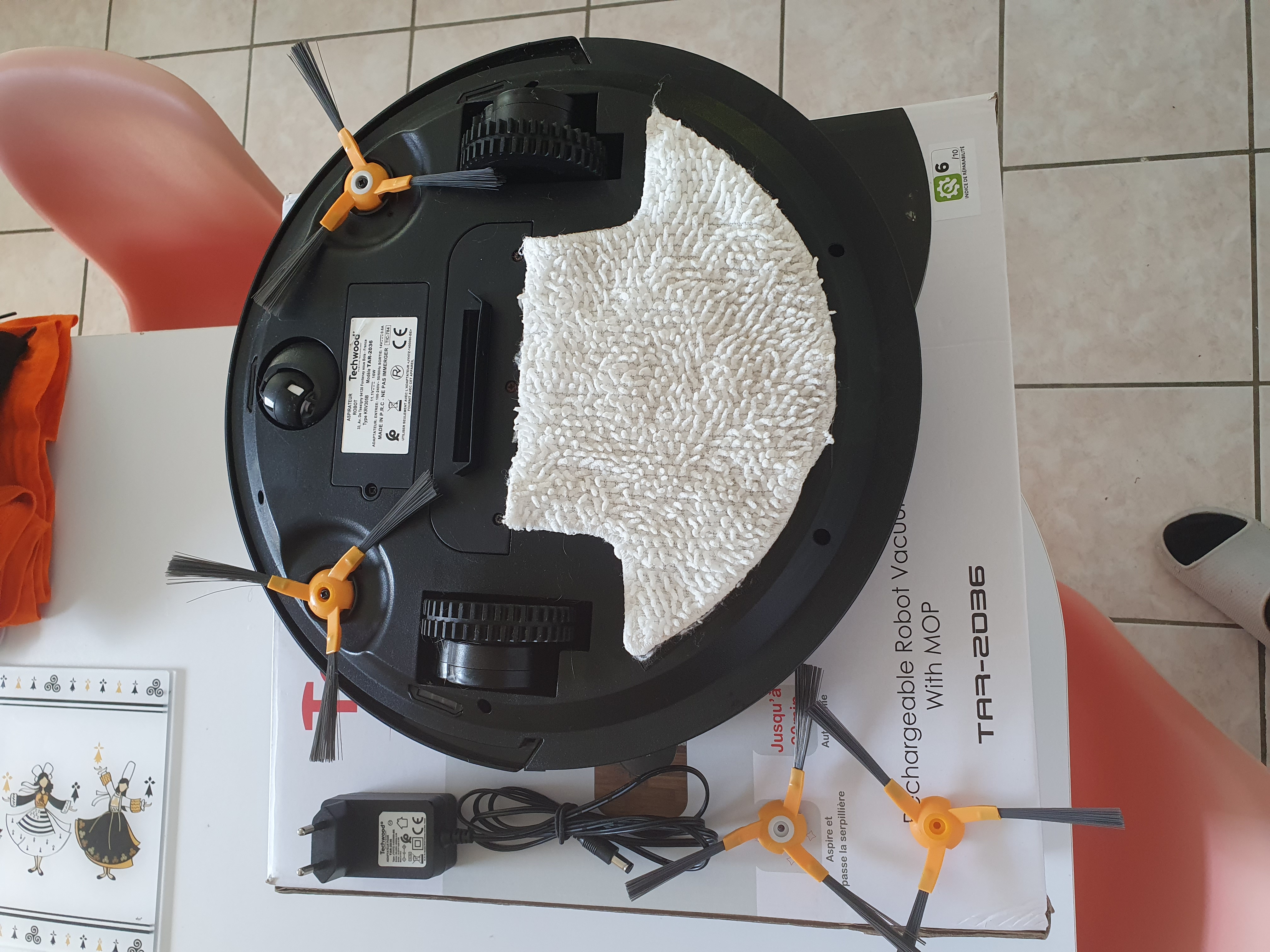 Aspirateur robot serpilli�re 50 Viviers (07)