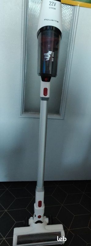 Aspirateur Rowenta 22 V : pi�ces d�tach�es 20 Beauchamp (95)