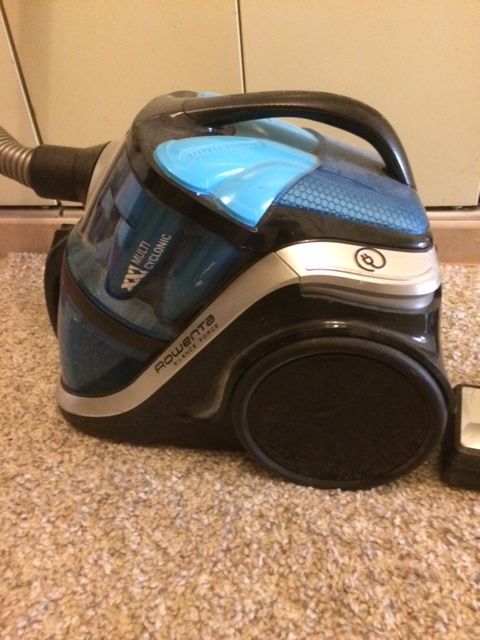 Aspirateur sans sac Rowenta 80 Avon (77)