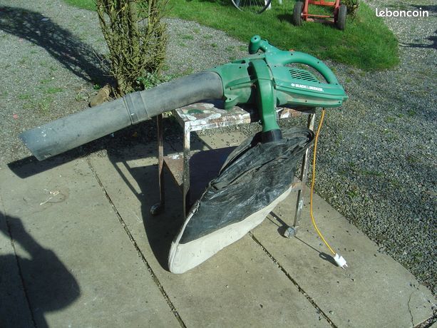 ASPIRATEUR  SOUFFLEUR  BOSCH 70 Pia (66)