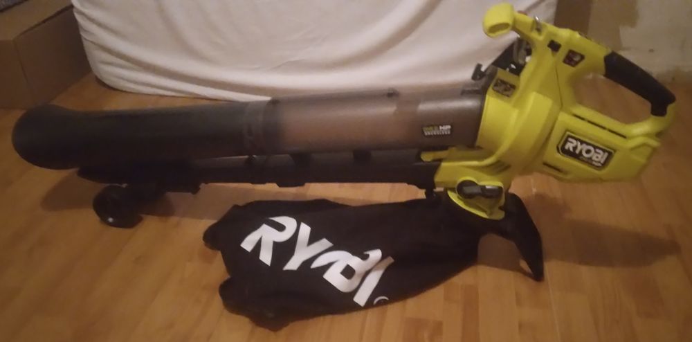 Aspirateur souffleur Ryobi One+ 180 Saint-Broladre (35)