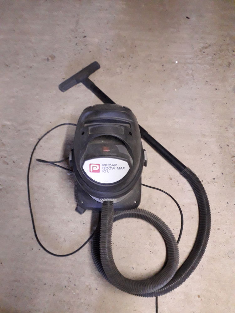 aspirateur tonneau 25 Givors (69)