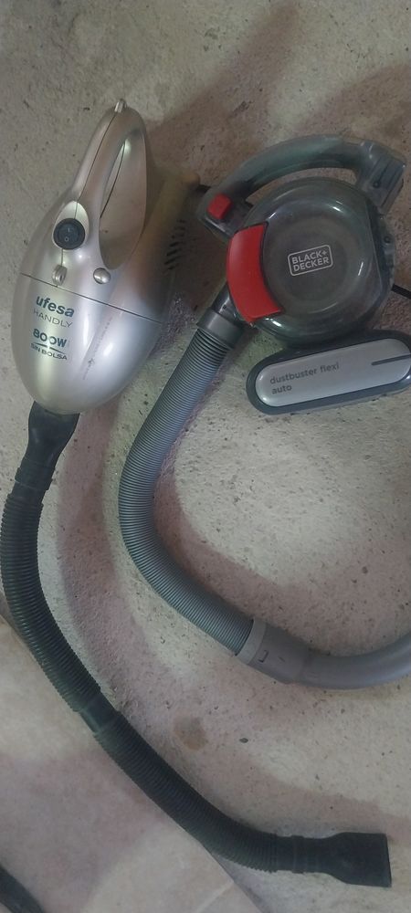 Aspirateur du voiture. 65 Santeny (94)