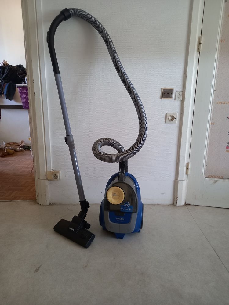 Aspirateur 50 Montbrison (42)