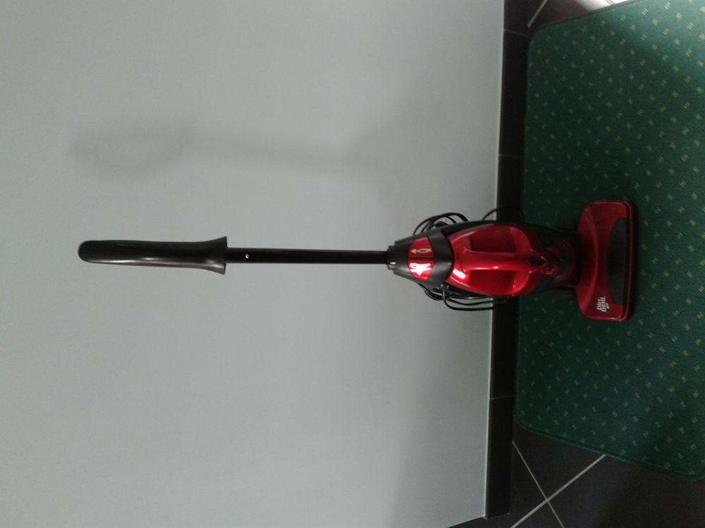 AspirateurBalai Dirt - Devil 35 Arques (62)