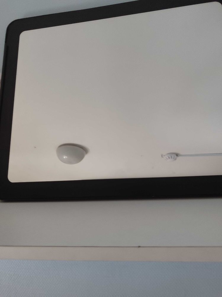 assesore 400 Paris 19 (75)