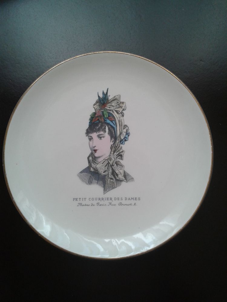 Assiette en GIEN  petit courrier des dames  ann�es 50 10 Dijon (21)