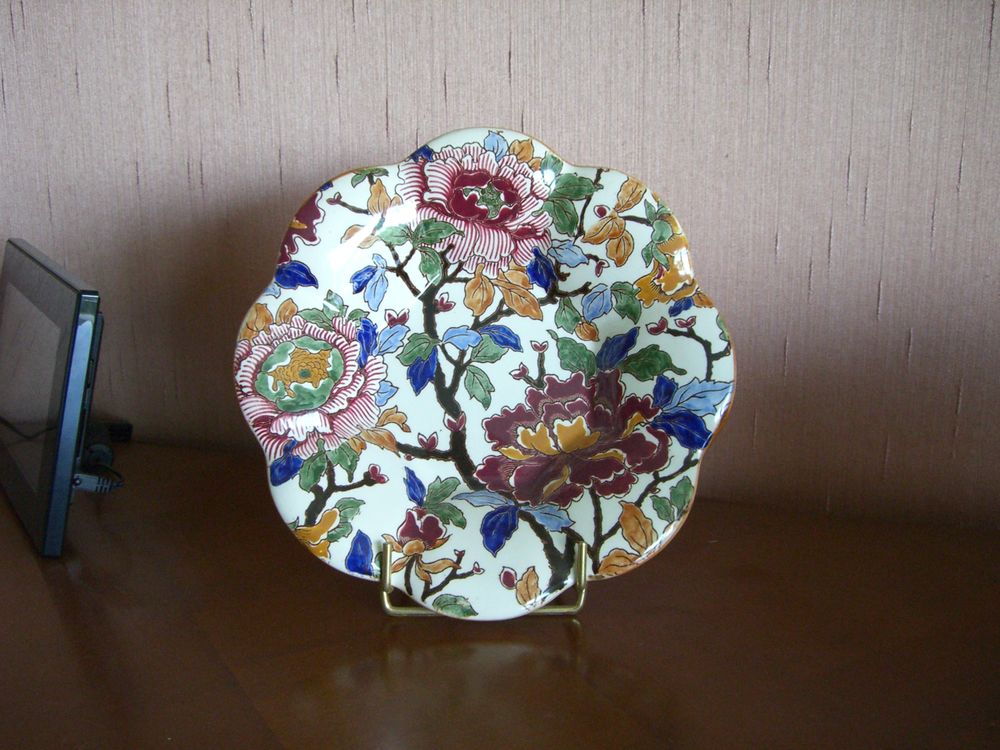 Assiette porcelaine Gien mod�le pivoine 70 Jouy-en-Josas (78)
