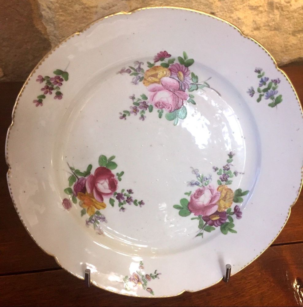 Assiette En Porcelaine Tendre - 18�me 260 Metz (57)