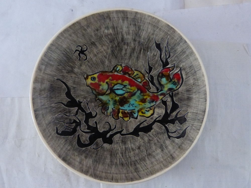 ASSIETTE sign�e  YOUEN 15 Brest (29)