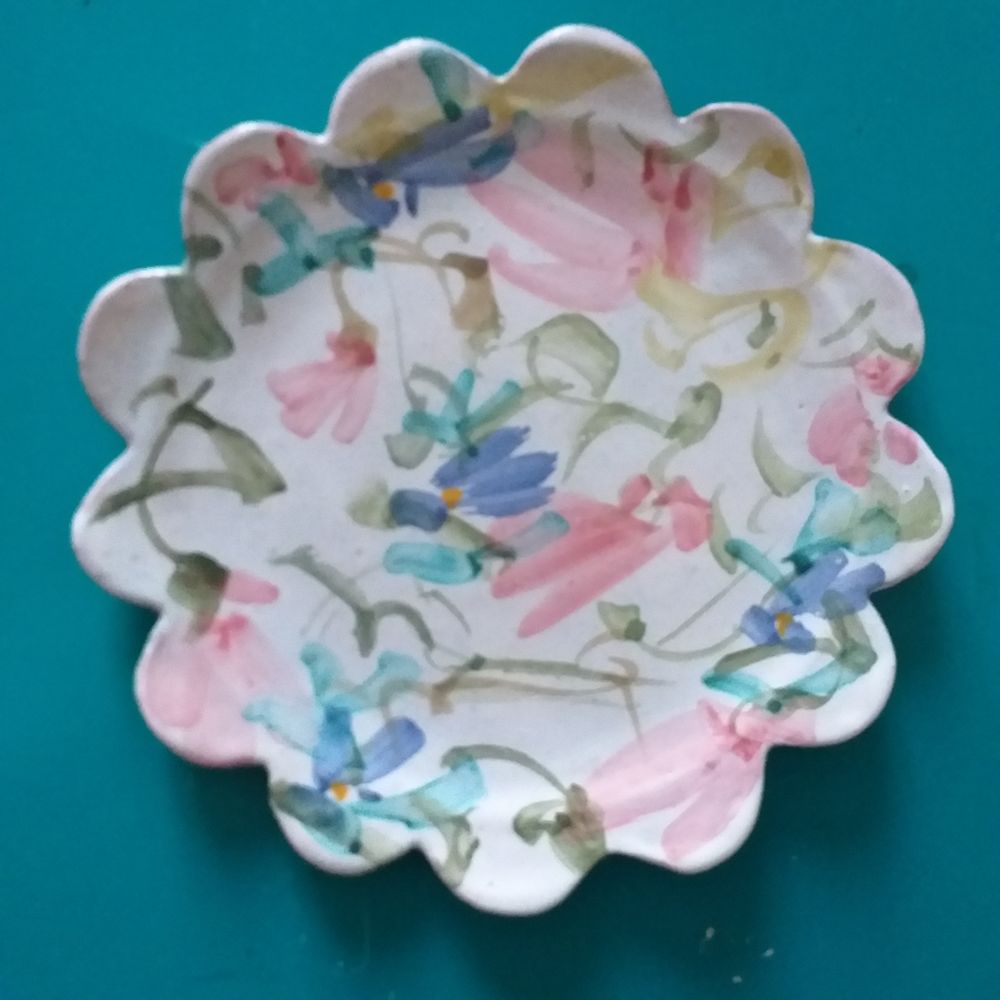  Assiette Vallauris - sign�e 8 Montauban (82)