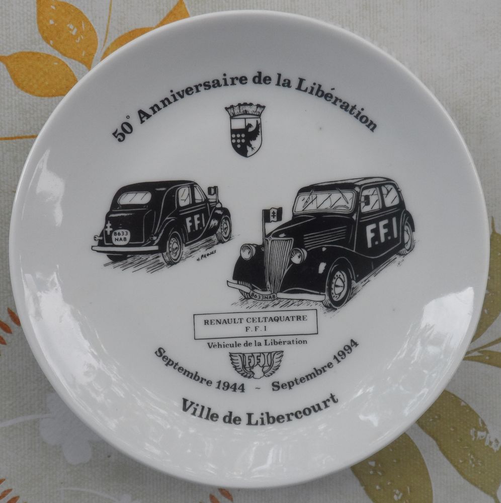 ASSIETTE VINTAGE 50e ANNIVERSAIRE DE LA LIBERATION 1944-1994 20 Castries (34)
