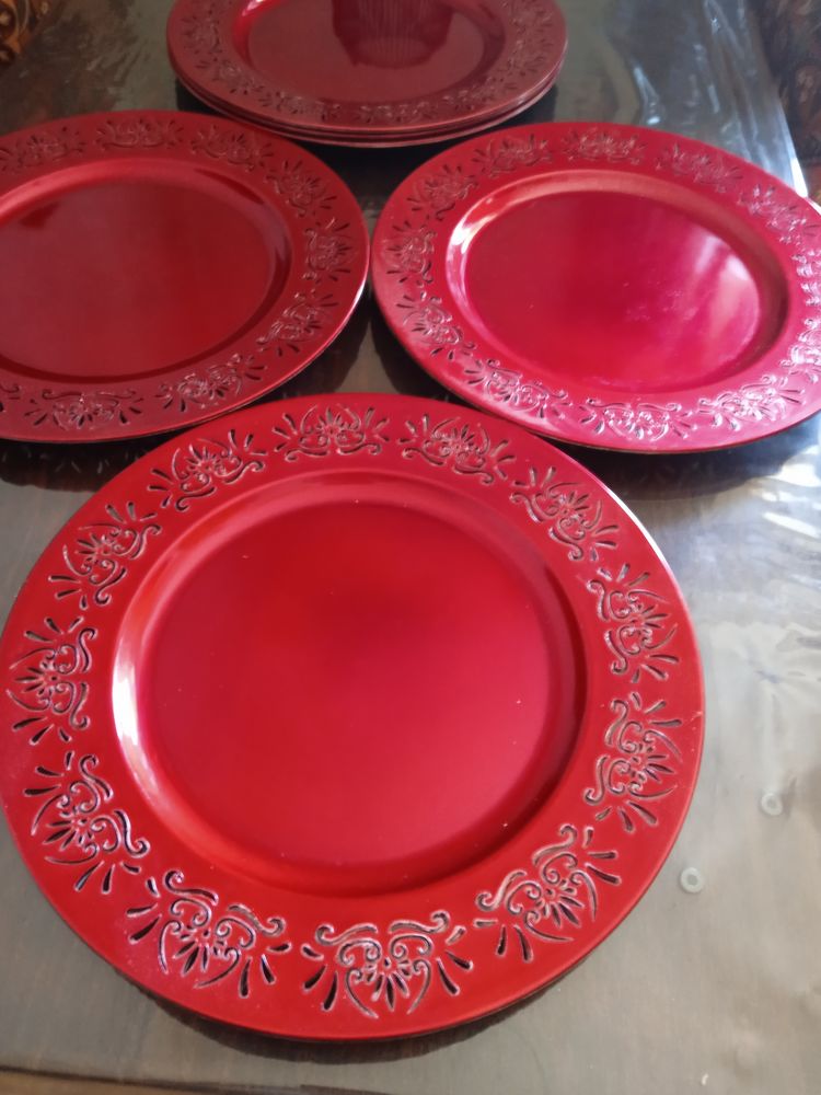 assiettes acrylique 5 Le Chambon-Feugerolles (42)