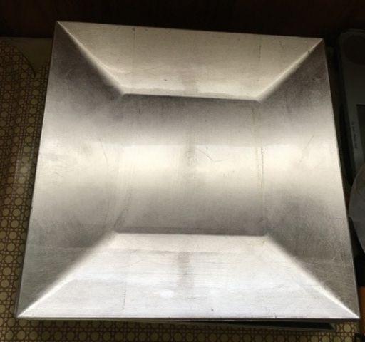 assiettes carr�es coloris argent� 25 Mandres-les-Roses (94)