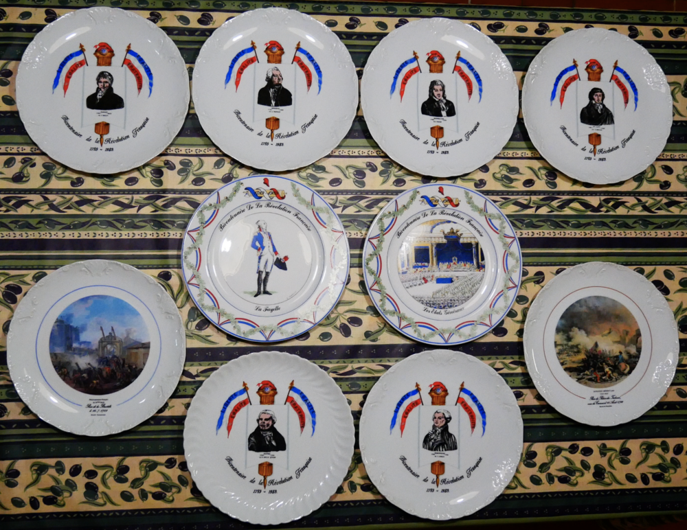 Assiettes Collection Bicentenaire de la R�volution Fran�aise 250 Malauc�ne (84)