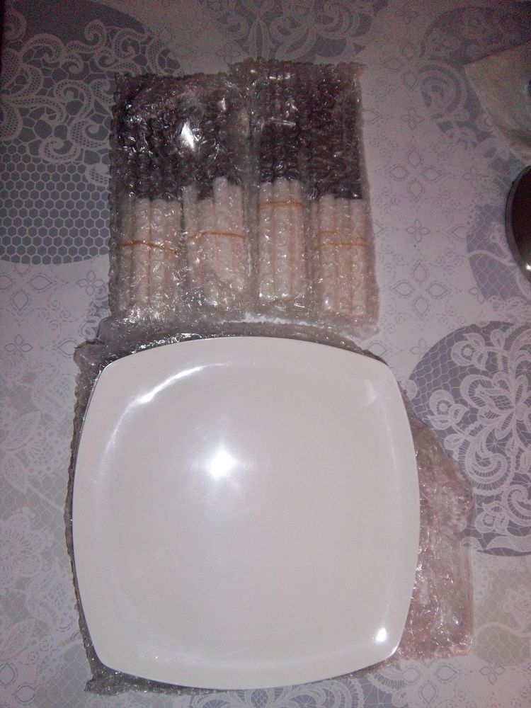 assiettes+couverts 14 Bossay-sur-Claise (37)