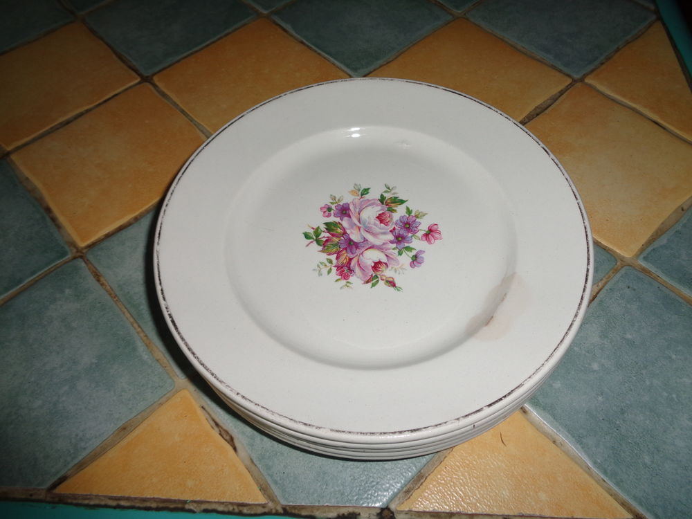 Assiettes � dessert et compotier 5 Saint-S�ve (33)