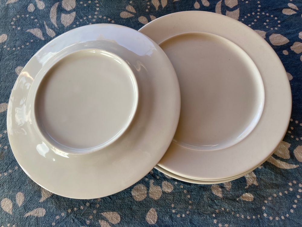 Lot 4 assiettes dessert. 8 Cachan (94)