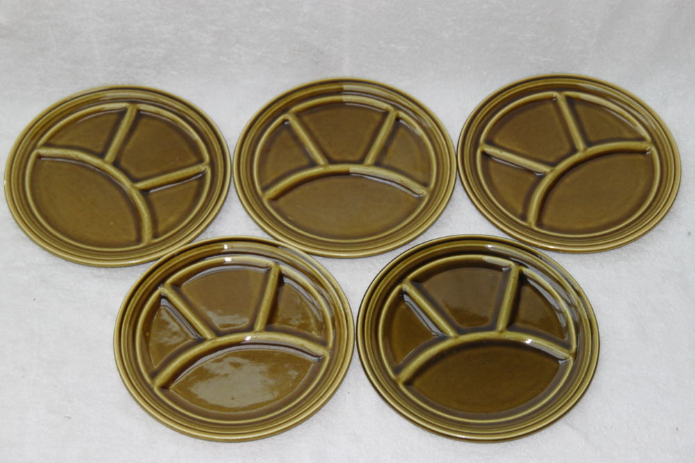 5 Assiettes en Fa�ence de St Amand France 5 Montigny-Lencoup (77)