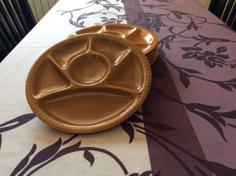 Assiettes � fondue 10 Noisy-le-Grand (93)