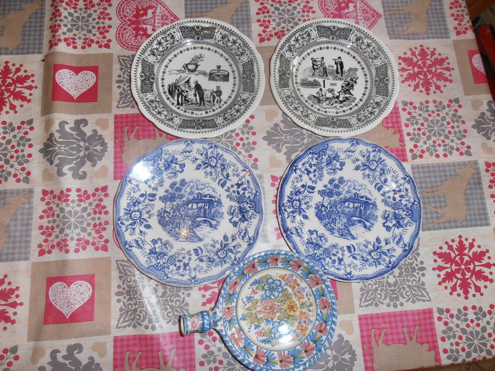 Assiettes mural deco 3 Rethel (08)