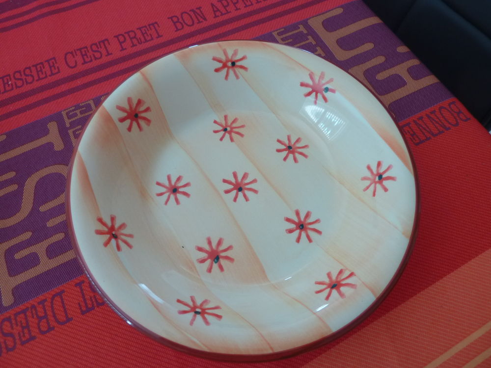 Assiettes plates et creuses 15 Ch�teauneuf-les-Martigues (13)