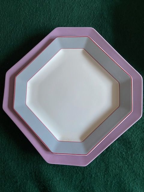 4 Assiettes et 4 sous assiettes 25 Le Plessis-P�t� (91)