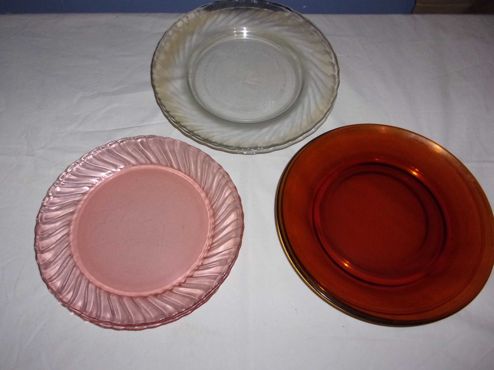 Assiettes en verre 4 Saint-Andr�-les-Vergers (10)