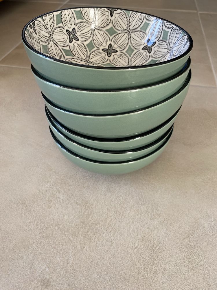 6 assiettez creuses maisons du monde 30 Manosque (04)