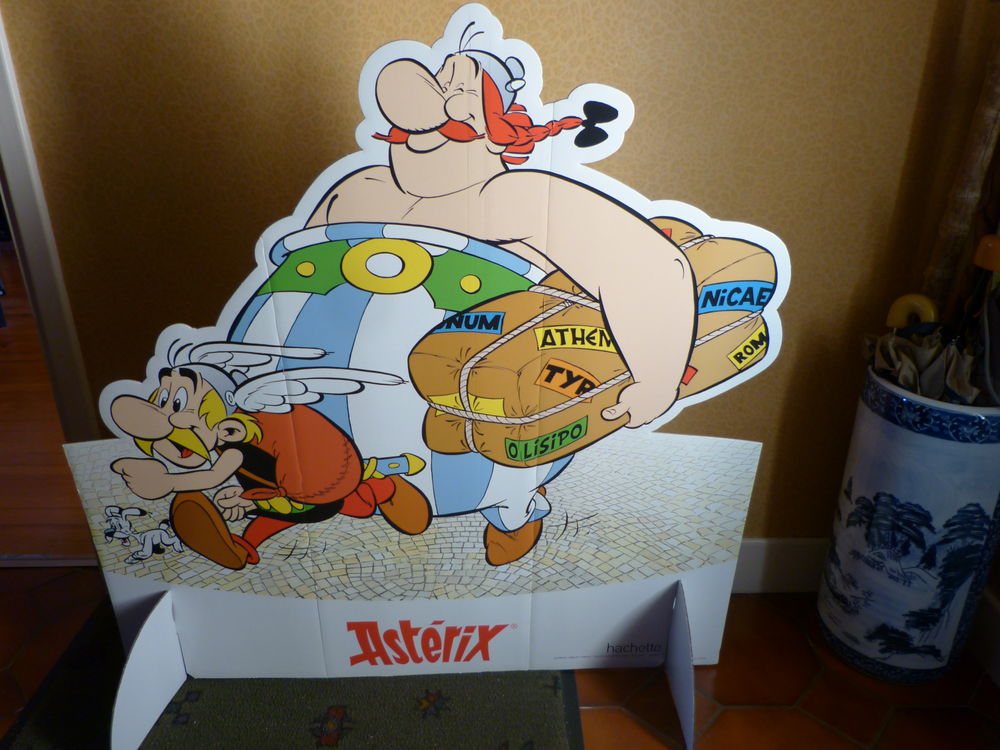 PLV  ASTERIX  EN  LISUTANIE 12 Toulouse (31)