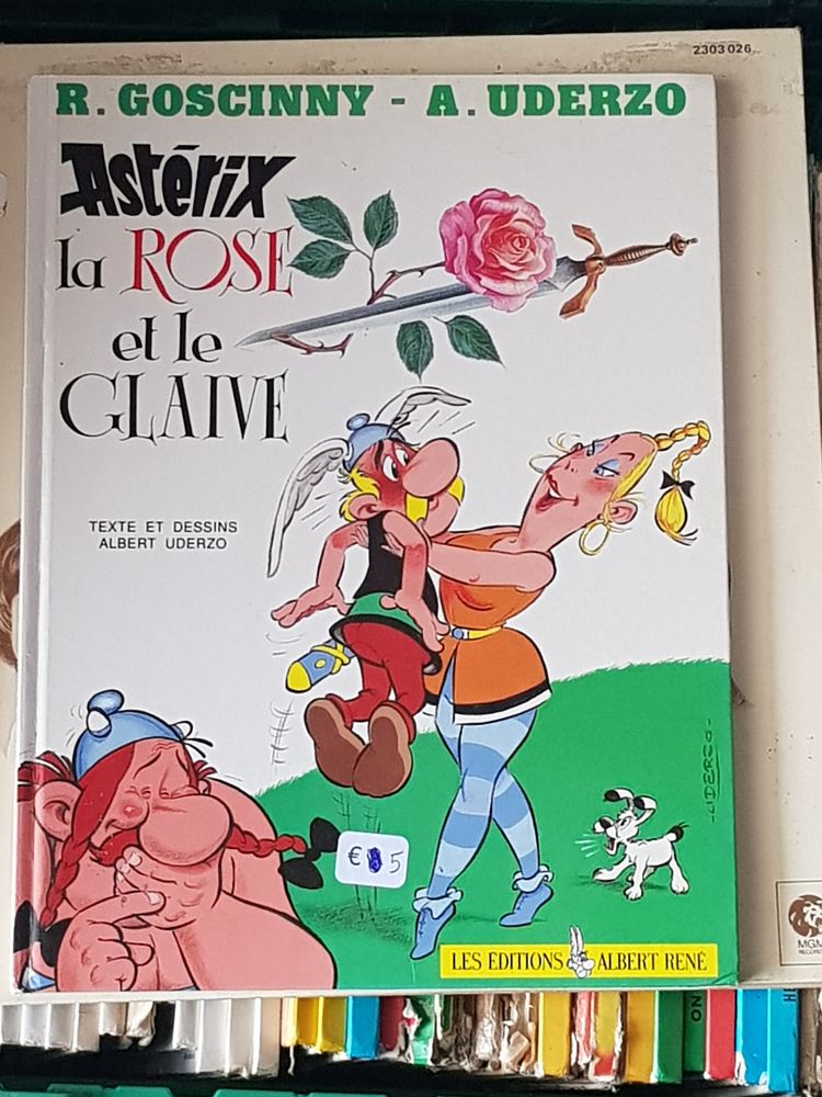 BD asterix la rose et le glaive
5 Rethel (08)
