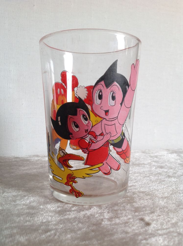 ASTRO BOY LE PETIT ROBOT 1982/84 VERRE COLLECTOR Envoi Possi 5 Tr�gunc (29)