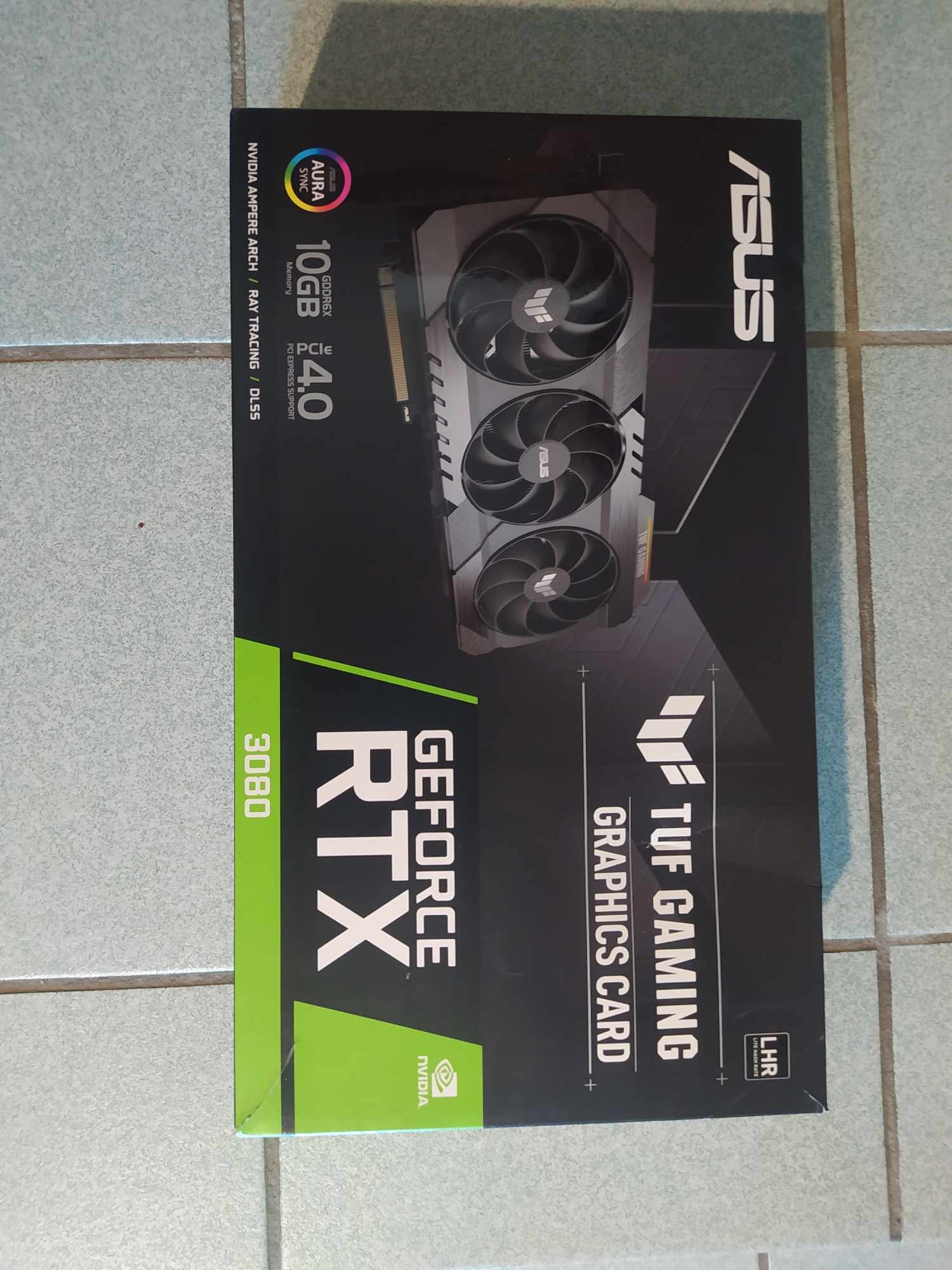 ASUS TUF GAMING NVIDIA GeForce RTX 3080 10G
480 Oriol-en-Royans (26)