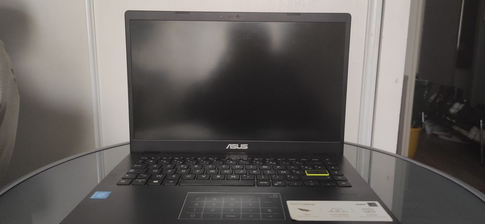 Asus vivobook 14  130 Cr�teil (94)
