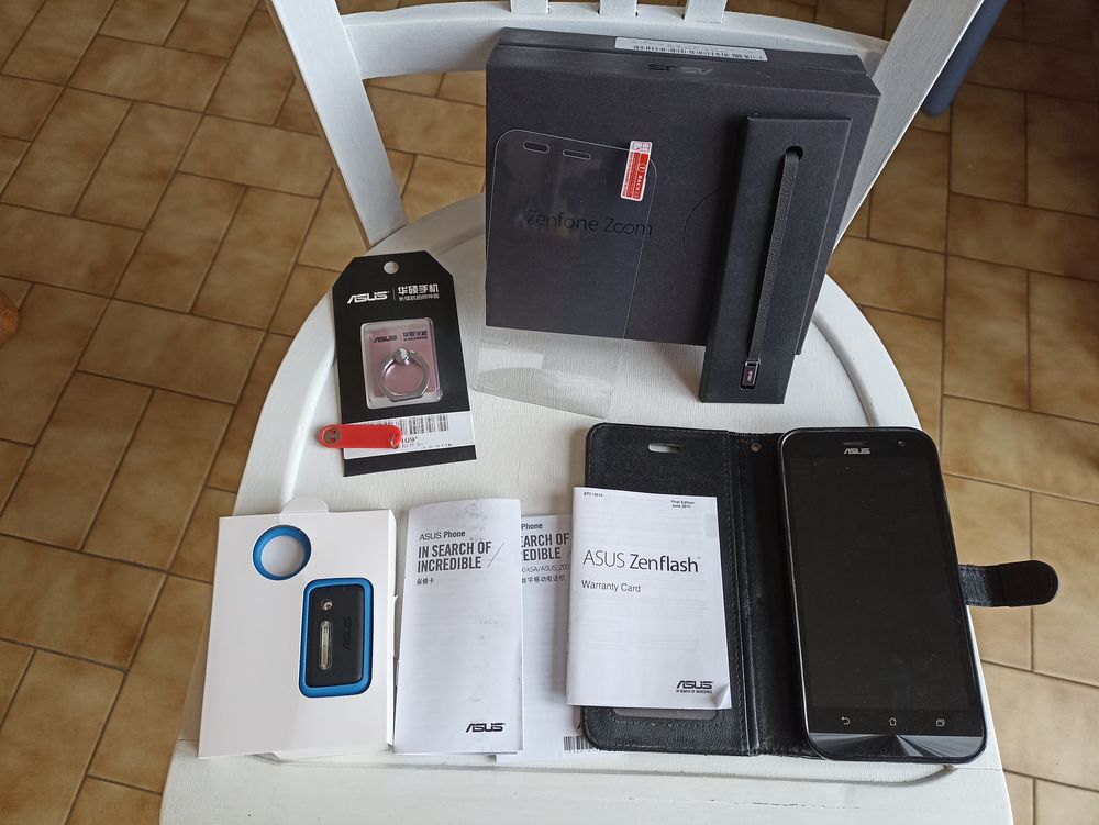 Asus Zenfone Zoom
80 Melun (77)