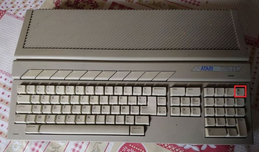 Atari 1040STF 130 Beauchamp (95)