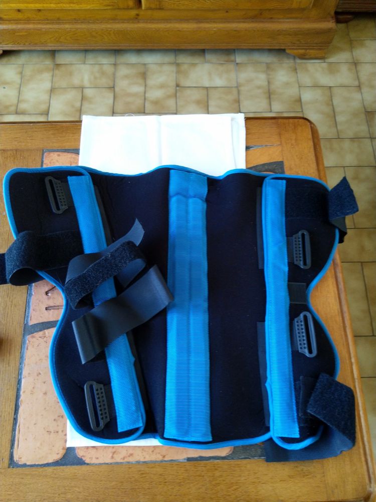Attelle de Zimmer genou droit 30 Melun (77)