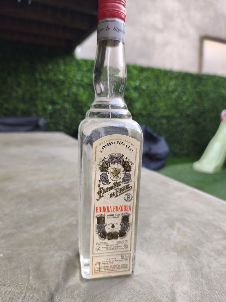 authentique bouteille de Boukha Bokobsa (Eau-de-vie) 25 Issy-les-Moulineaux (92)