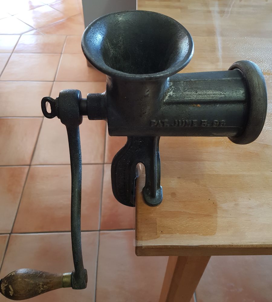 Authentique ENTERPRISE hachoir � viande - USA 50 Chom�rac (07)