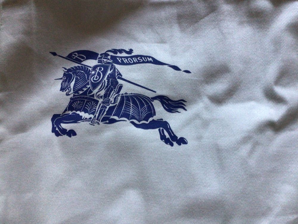 Authentique housse v�tement burberry 60 Meudon (92)