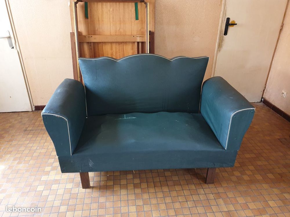 Authentique m�ridienne canap� club moustache �poque 1920/193 0 Monchecourt (59)