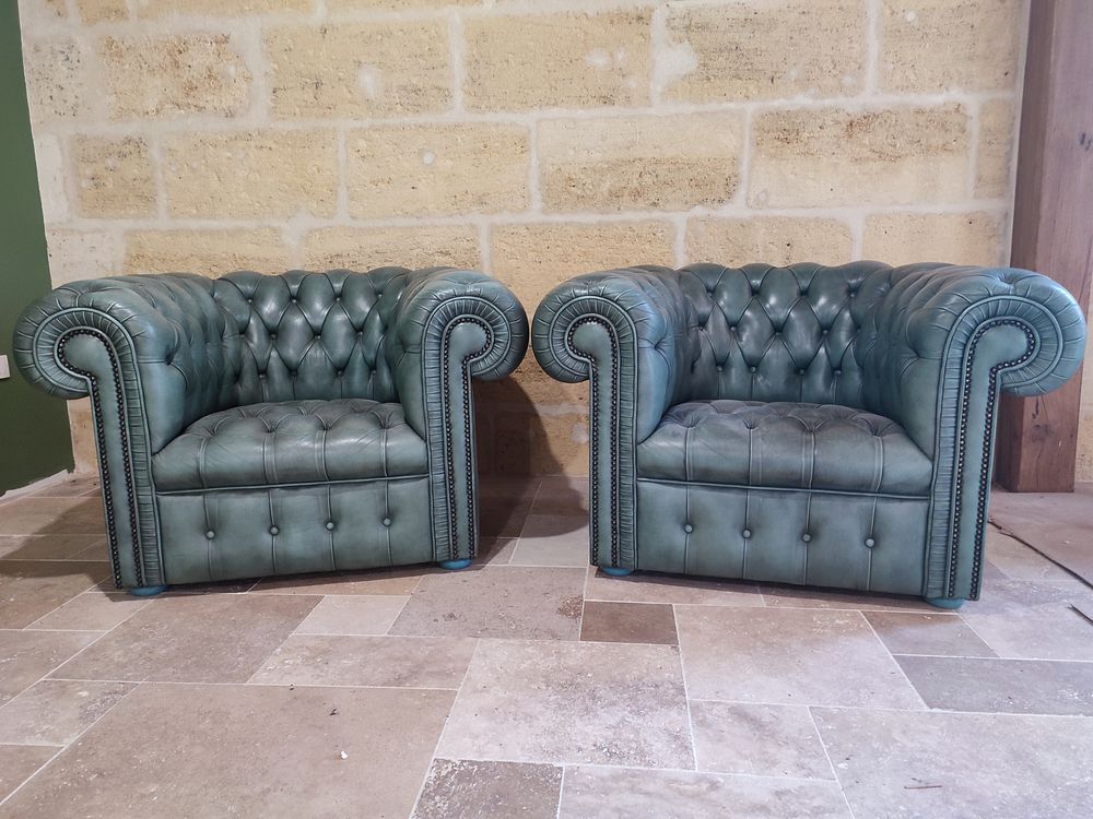 Authentique paire de fauteuils CHESTERFIELD 1000 Cenon (33)