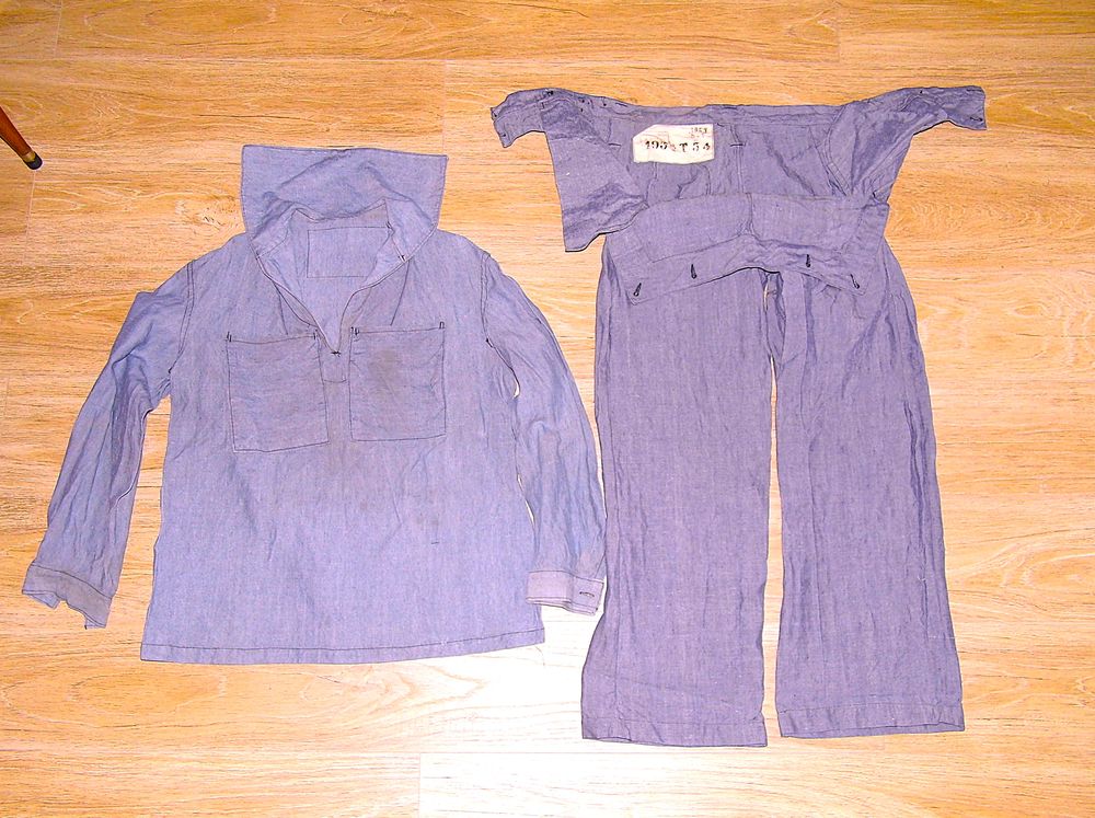 Authentique tenue marine nationale 1953 militaire ancre marine vetement soldat marin tenue militaria uniforme soldat 100 Dunkerque (59)