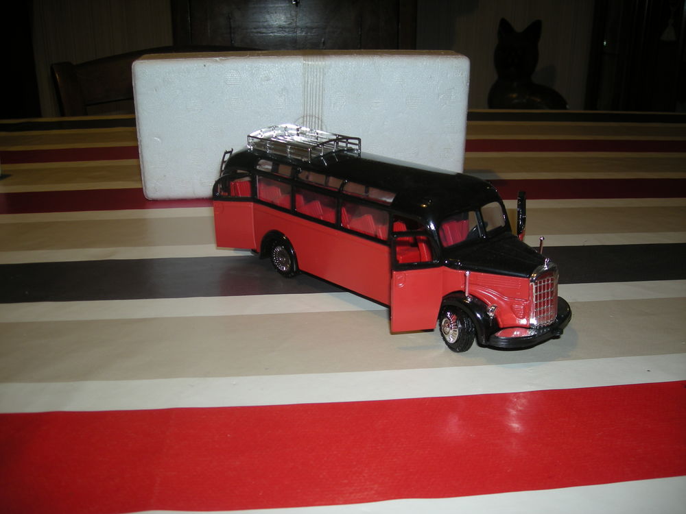 autocar mercedes 55 Le Blanc (36)