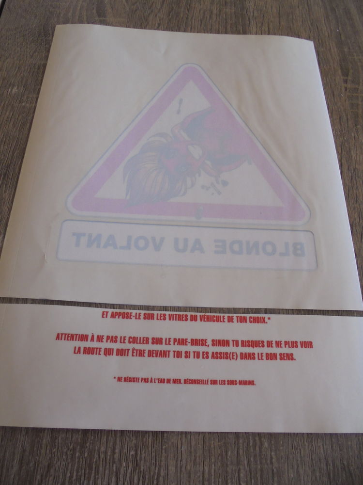 Autocollant Les blondes (94) 3 Tours (37)