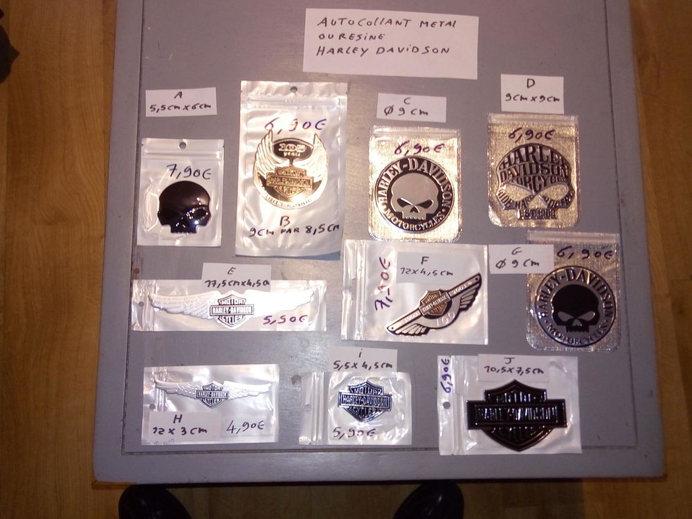 AUTOCOLLANT 3 D HARLEY DAVIDSON  METAL ET RESINE 4 Saint-Brieuc (22)