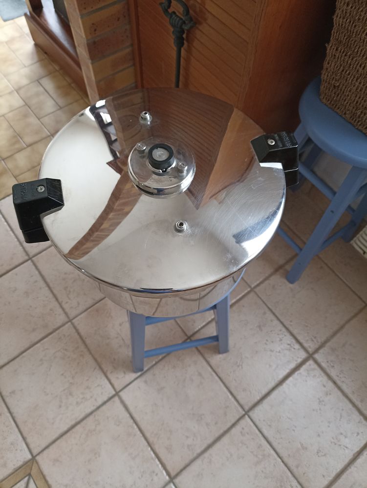 Autocuiseur Sitram
60 Melun (77)