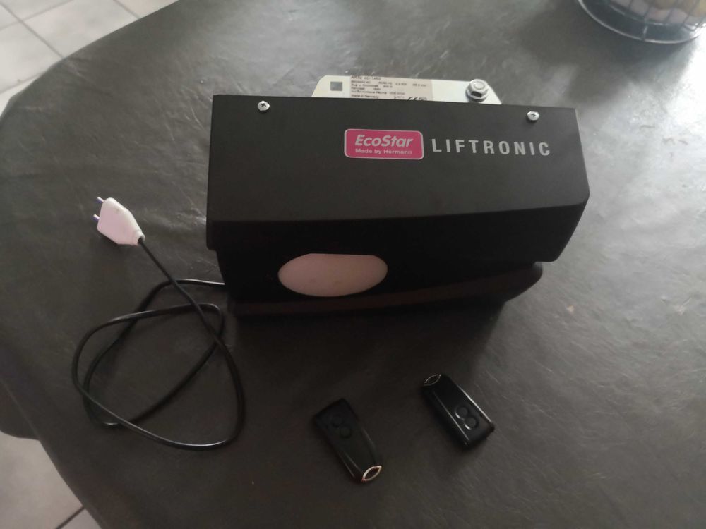 automatisme de porte de garage 100 Lorette (42)