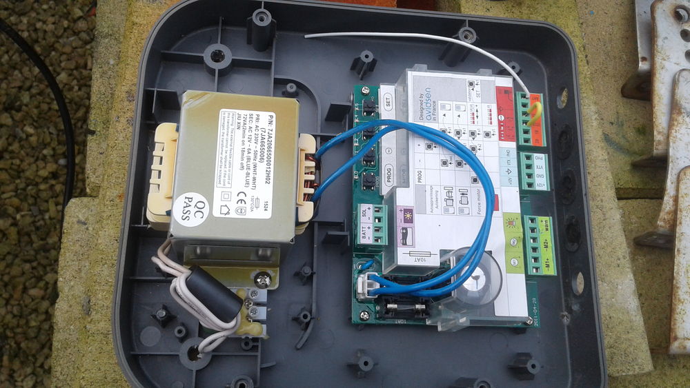 automatisme pour portail 130 Argenton-l'�glise (79)