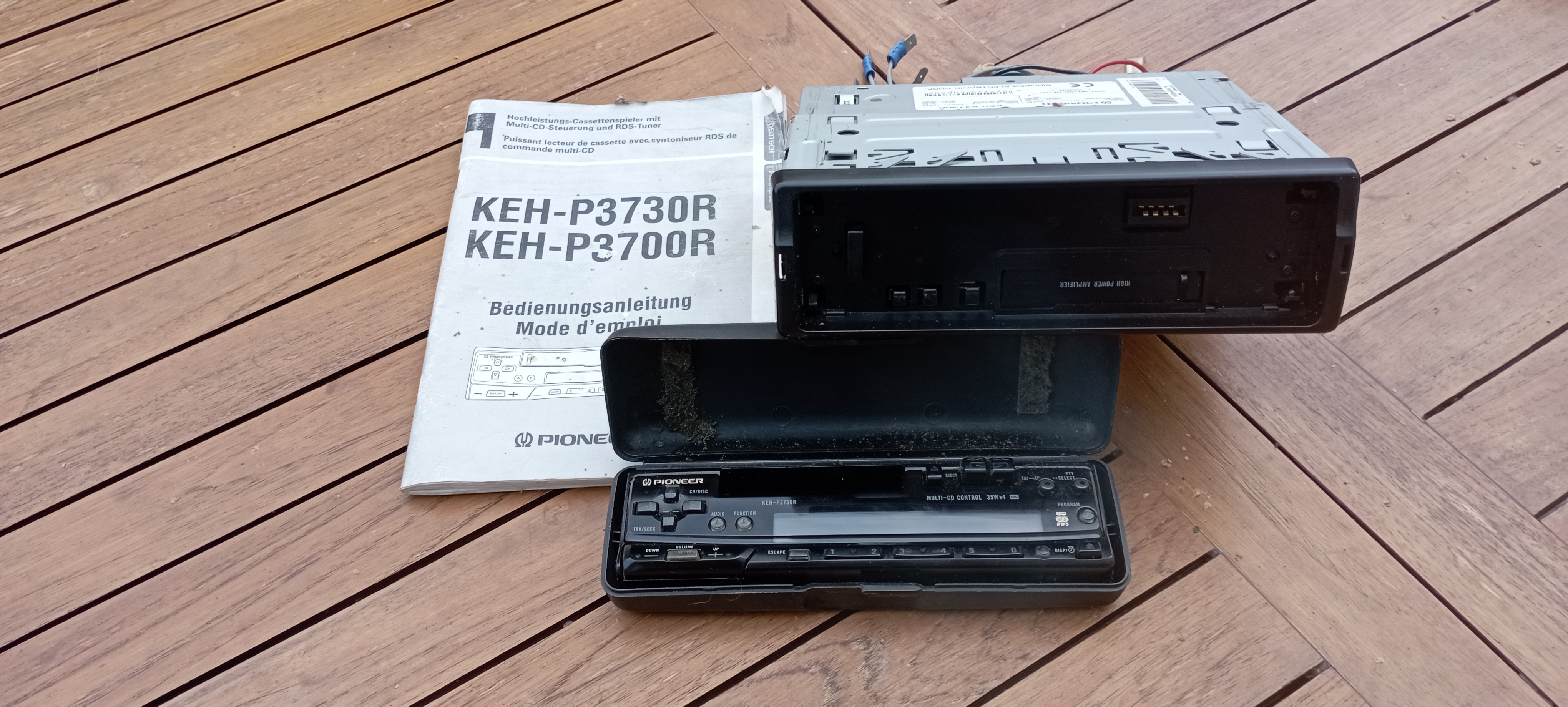  AUTORADIO CASSETTE 50 Outreau (62)